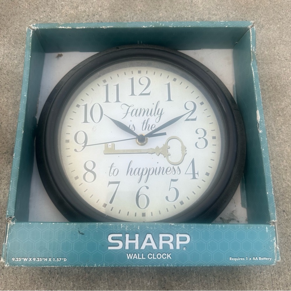Black Wall Clock - Family Happiness Design